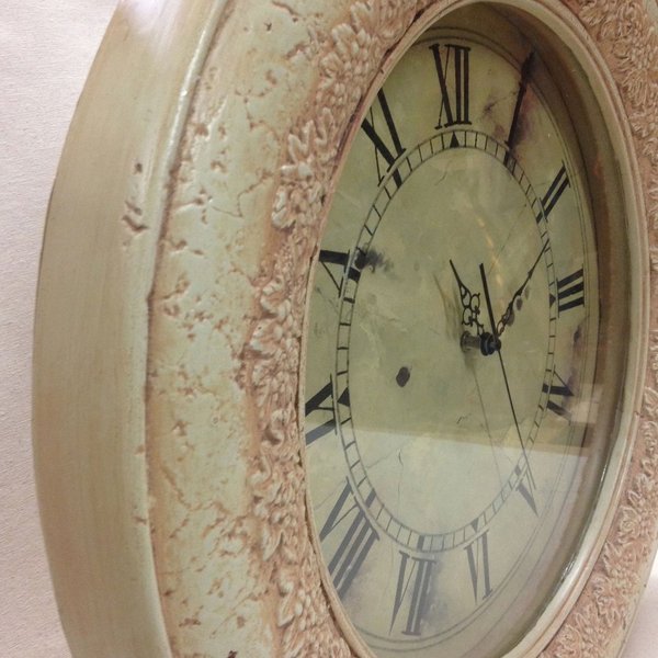 Antique Ivory Look Wall Clock